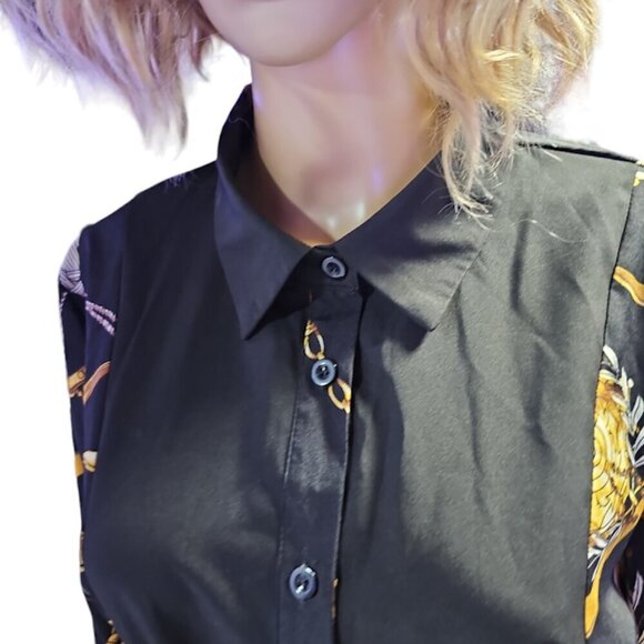 Dress with chain design - Picture 3 of 6